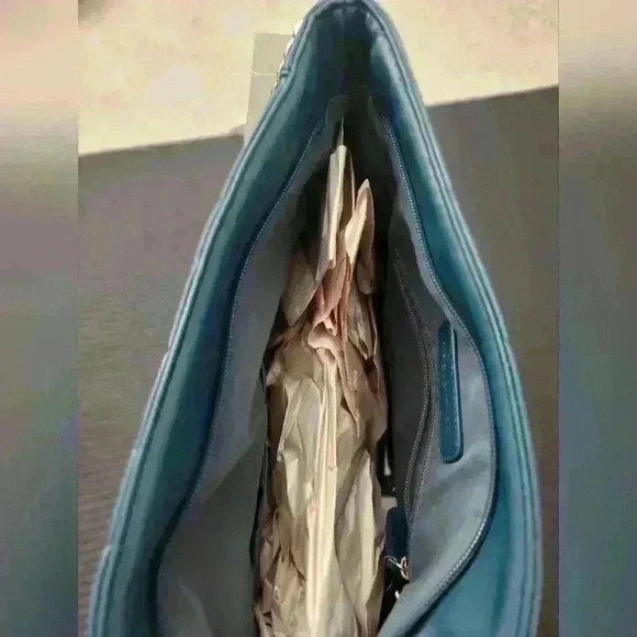 Adrienne Vittadani charmed  flap hobo quilt teal purse - Picture 6 of 9